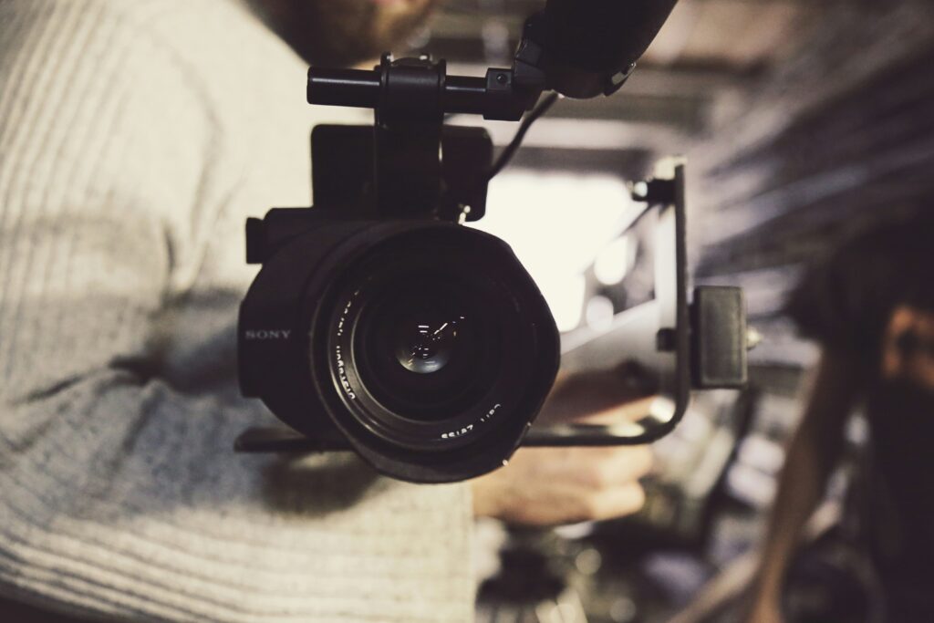 HUSTL Media offers with a high-technology camera and lenses leading the commercial video production.